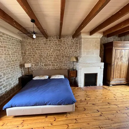 De Charme Avec Jardin Et Piscine Séjour chez l'habitant *